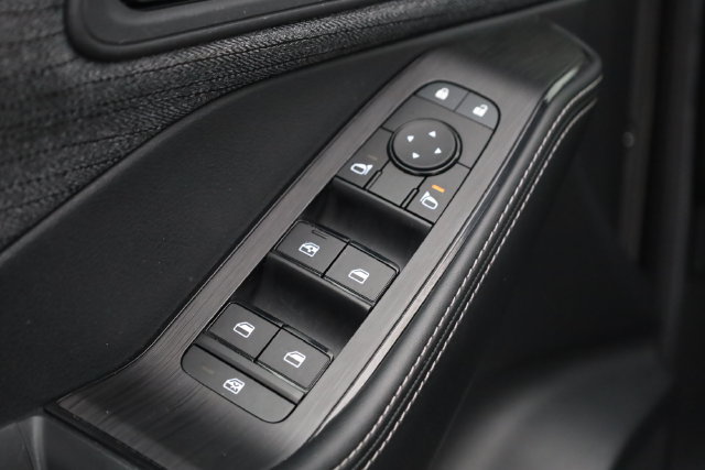 Certified 2023 Nissan Rogue SV AWD/4WD image 18