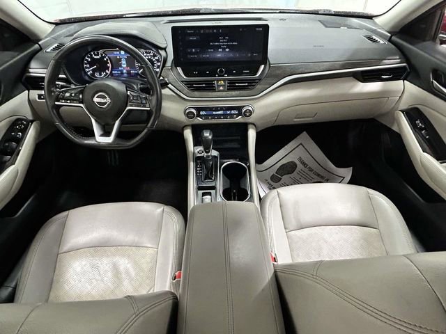 Used 2024 Nissan Altima 2.5 SL FWD image 10
