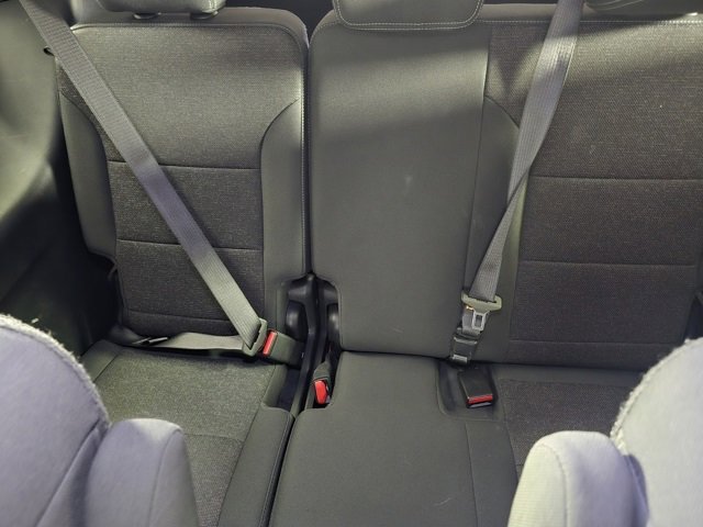 Used 2025 Chevrolet Traverse LT image 16