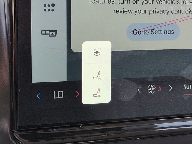 New 2026 Ford Expedition Active image 25