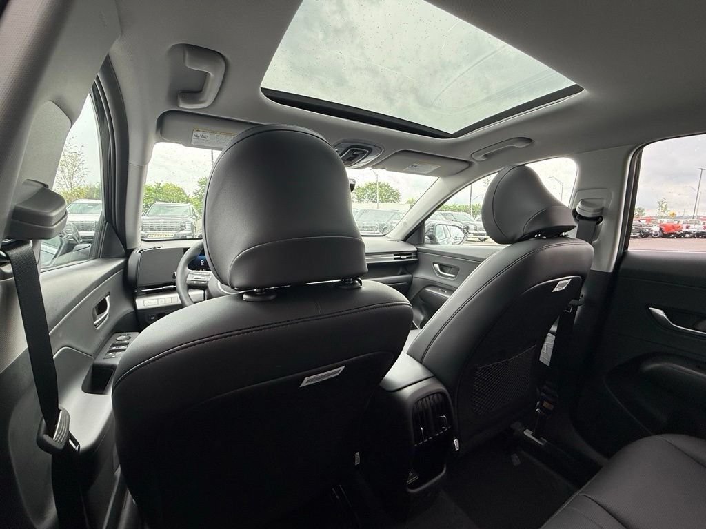 Certified 2024 Hyundai Kona Limited AWD/4WD image 27