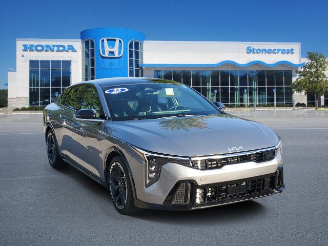 Used 2025 Kia K4 GT-Line w/ GT-Line Sunroof Package FWD image 1
