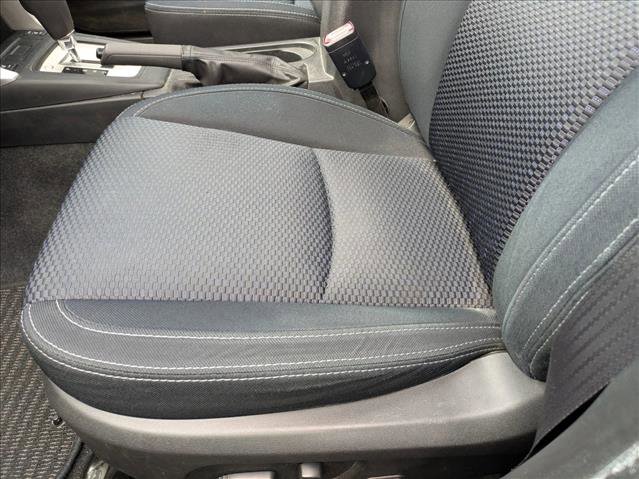 Used 2016 Subaru Forester 2.5i Premium w/ All-Weather Package image 11