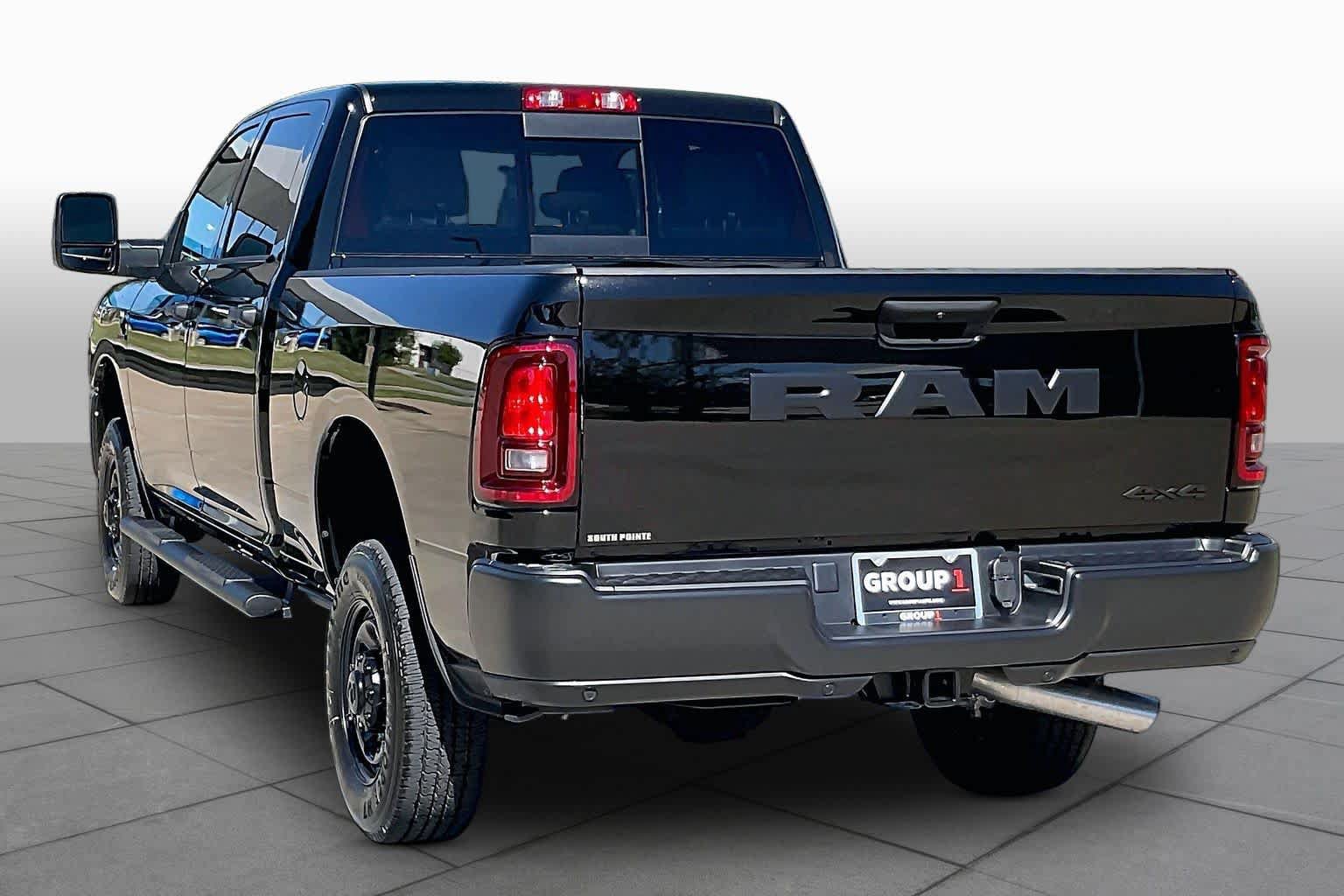 New 2027 RAM 2500 Tradesman AWD/4WD image 12