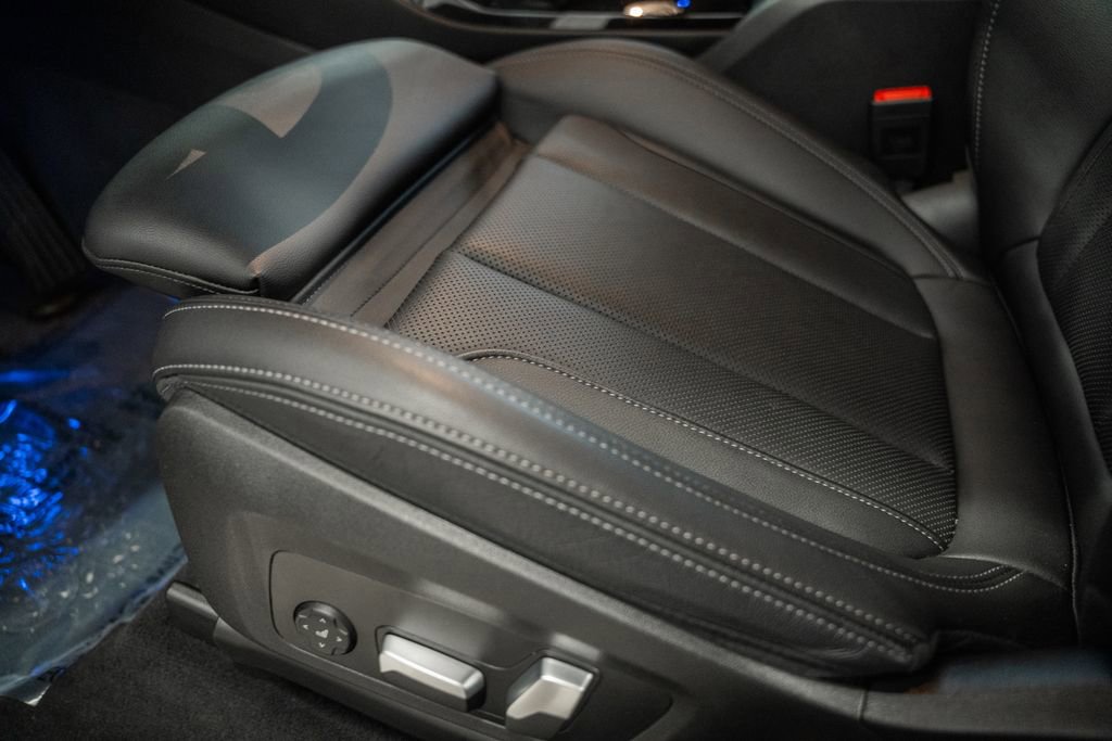 Used 2023 BMW X3 xDrive30i w/ Premium Package image 36