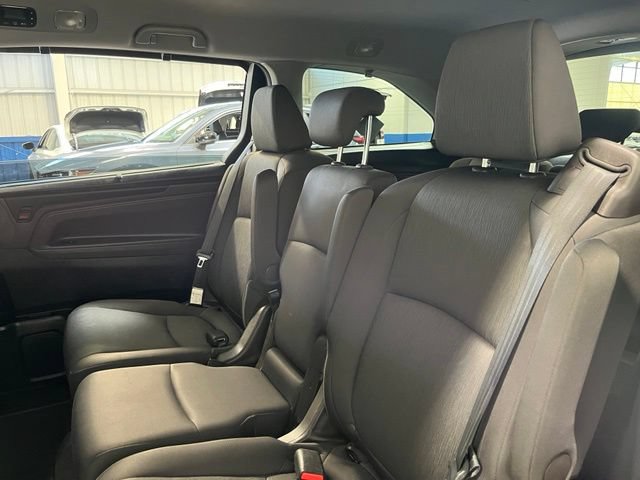 Used 2019 Honda Odyssey EX image 17