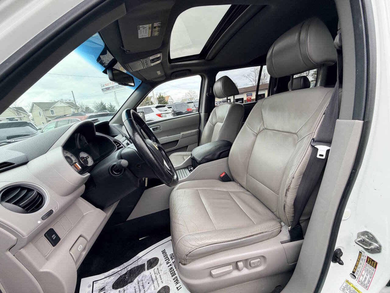 Used 2010 Honda Pilot EX-L image 24