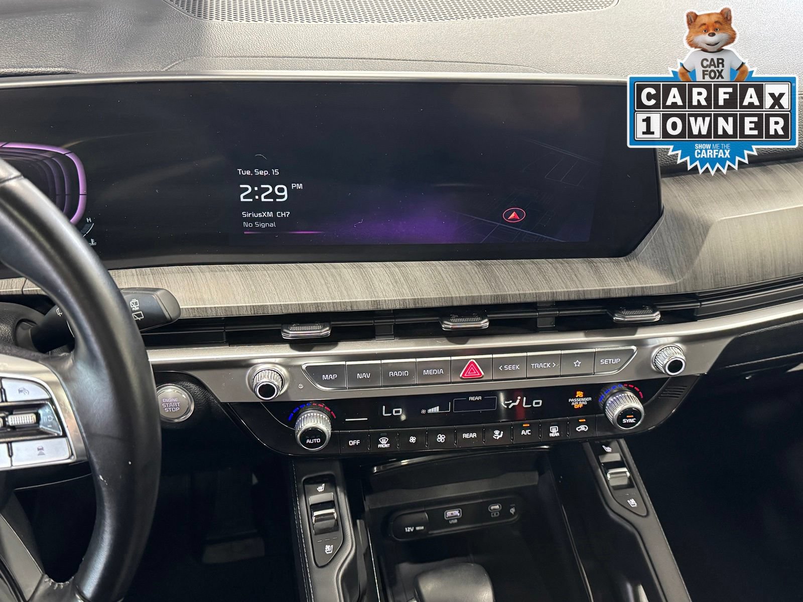 Used 2023 Kia Telluride EX w/ EX Captain's Chair Package FWD image 28