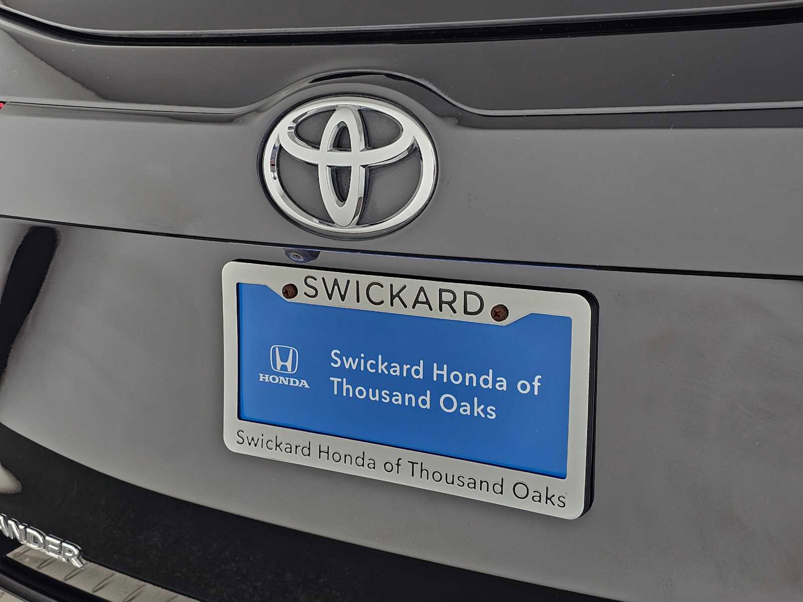 Used 2019 Toyota Highlander LE FWD image 13