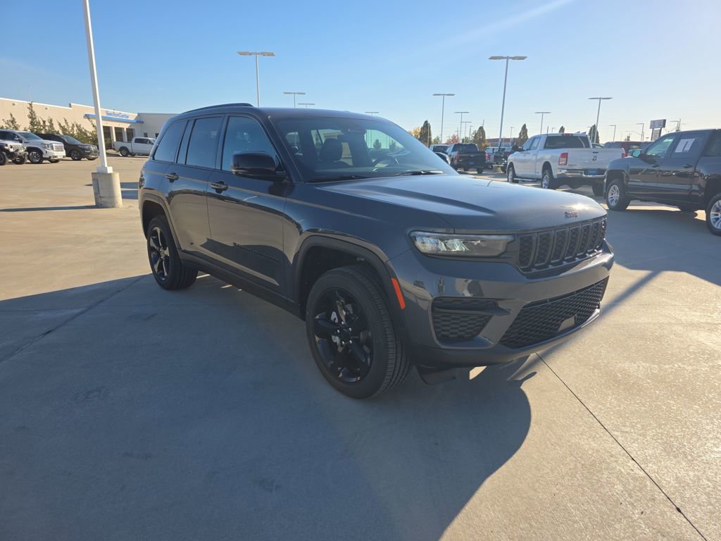 New 2025 Jeep Grand Cherokee 4WD image 7