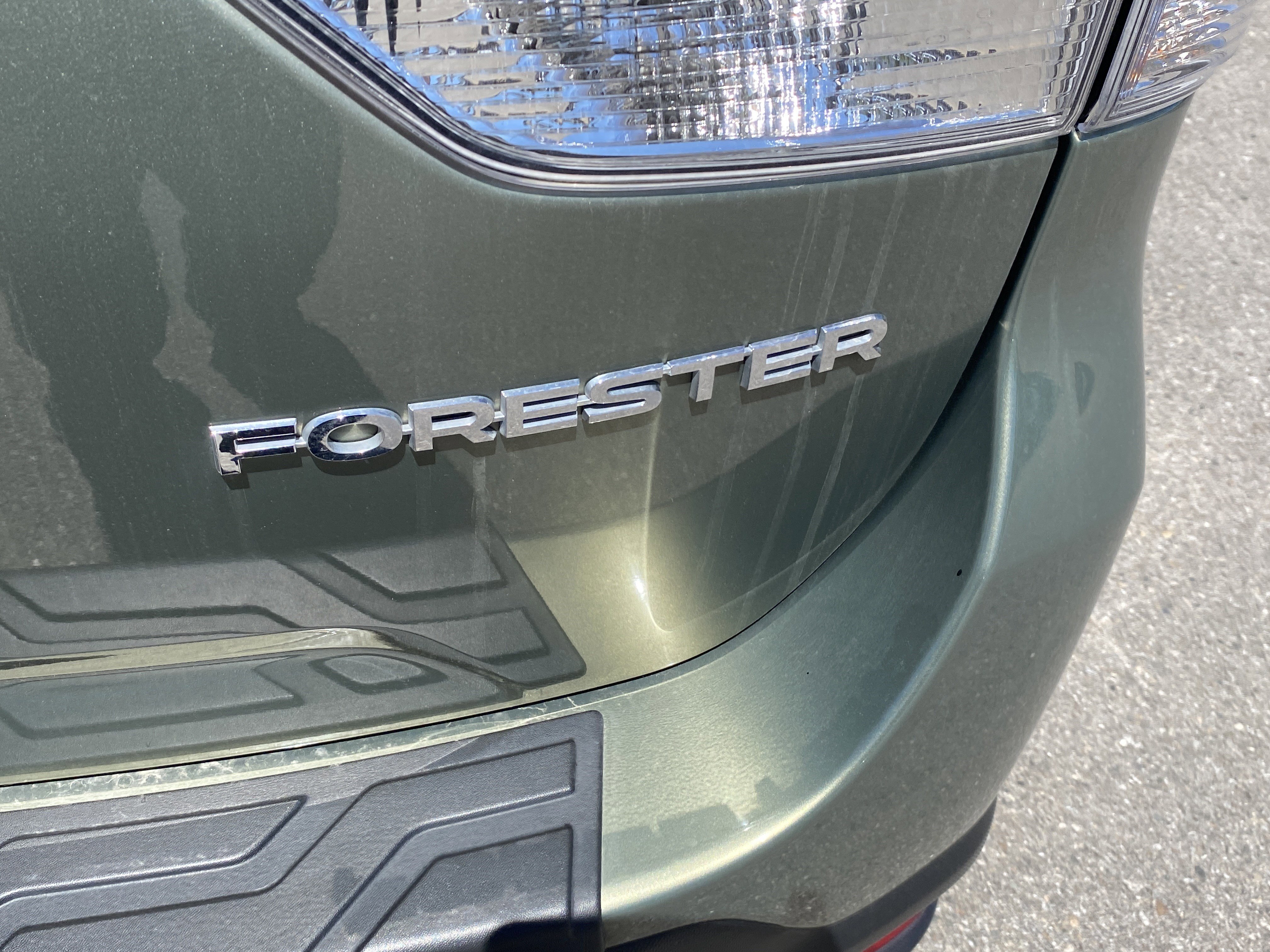 Used 2019 Subaru Forester Limited AWD/4WD image 26
