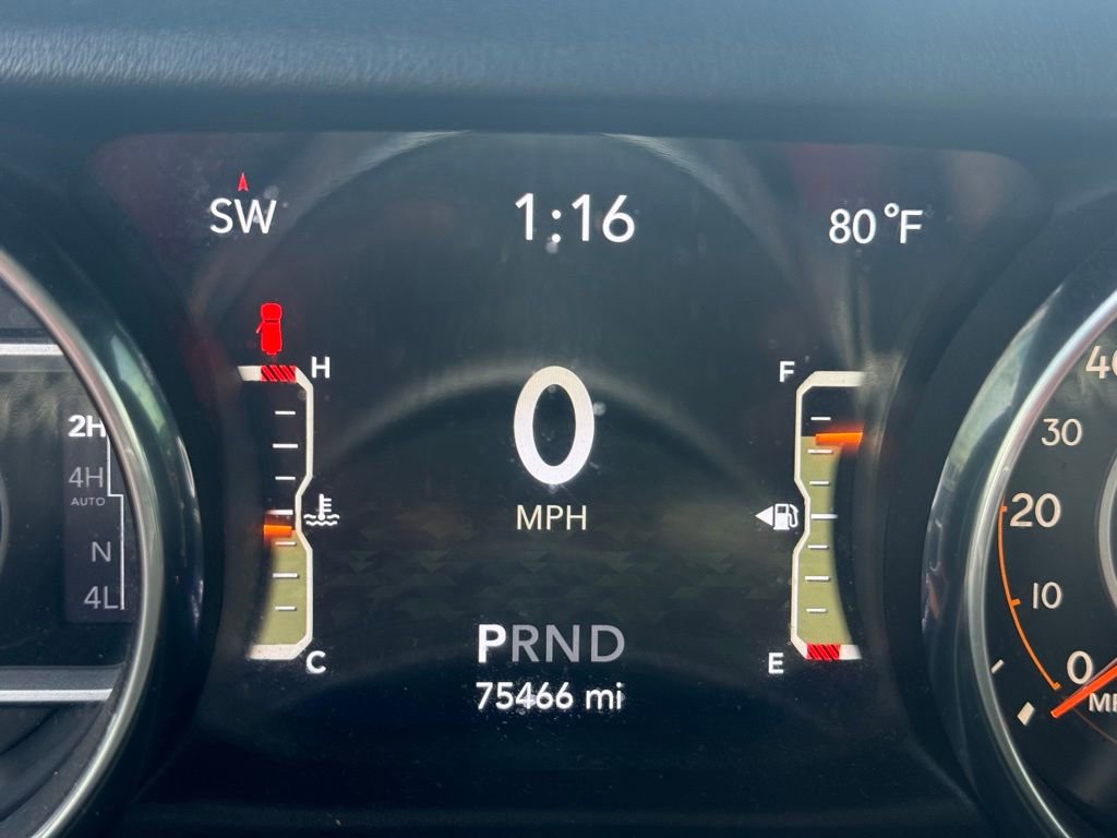 Used 2019 Jeep Wrangler Unlimited Sahara w/ Quick Order Package 24M Moab AWD/4WD image 15