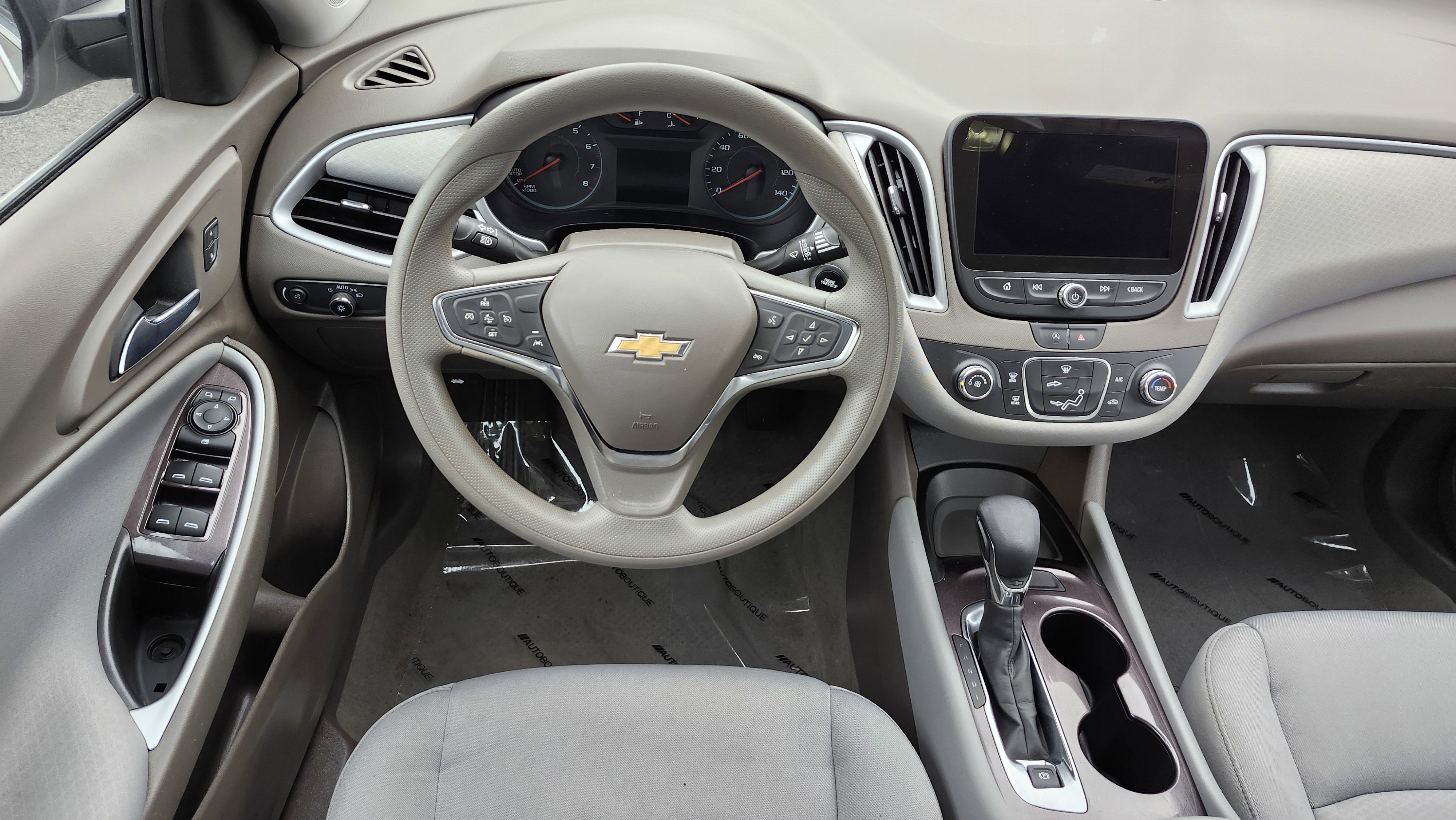 Used 2023 Chevrolet Malibu LS image 25