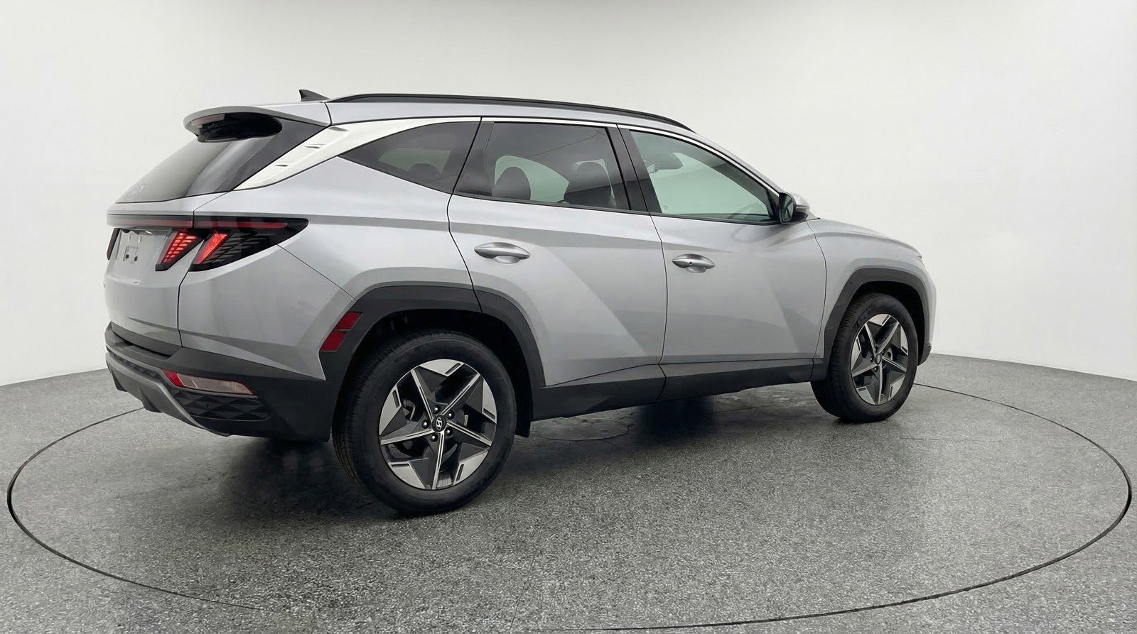 Used 2025 Hyundai Tucson SEL AWD/4WD image 9