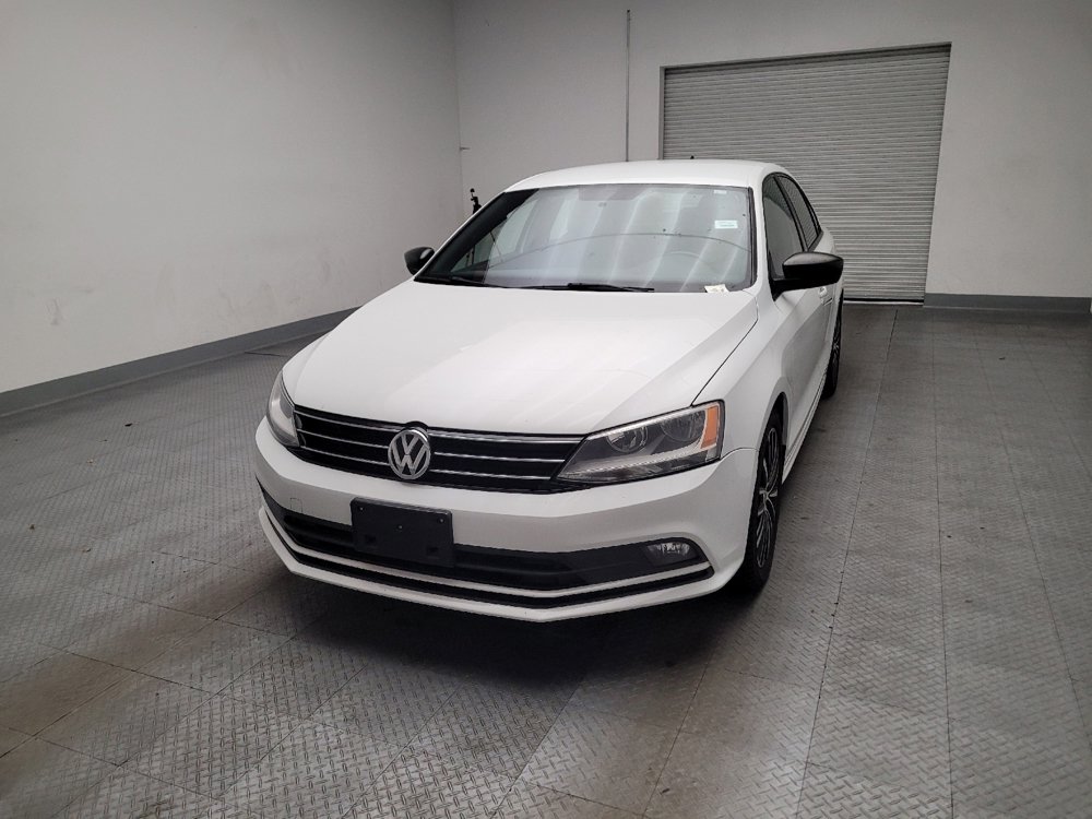 Used 2016 Volkswagen Jetta Sport FWD image 15