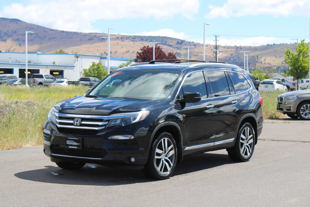 Used 2017 Honda Pilot Touring image 8