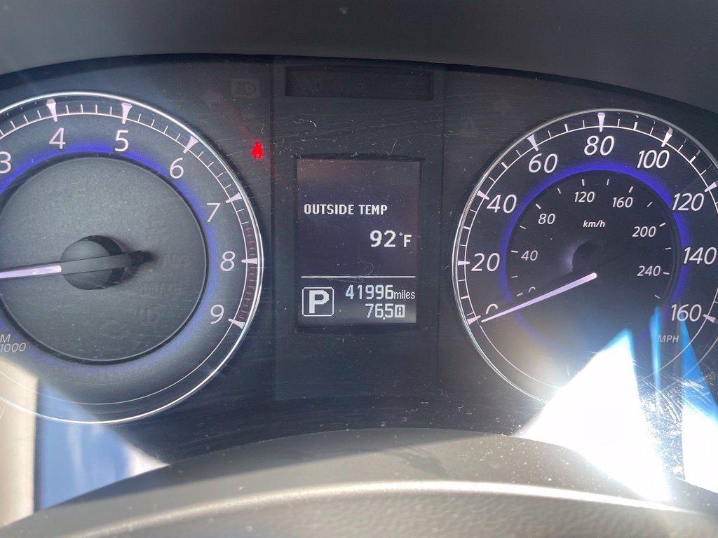 Used 2017 INFINITI QX50 2WD w/ Technology Package image 2