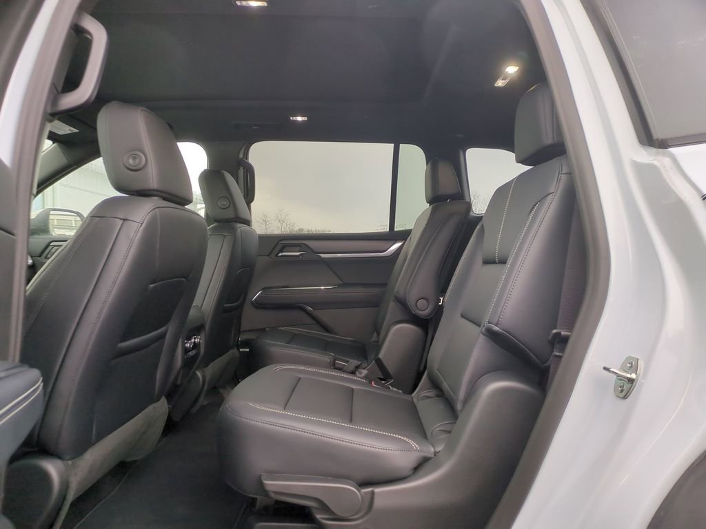 New 2026 GMC Acadia Elevation w/ Black Edition image 15