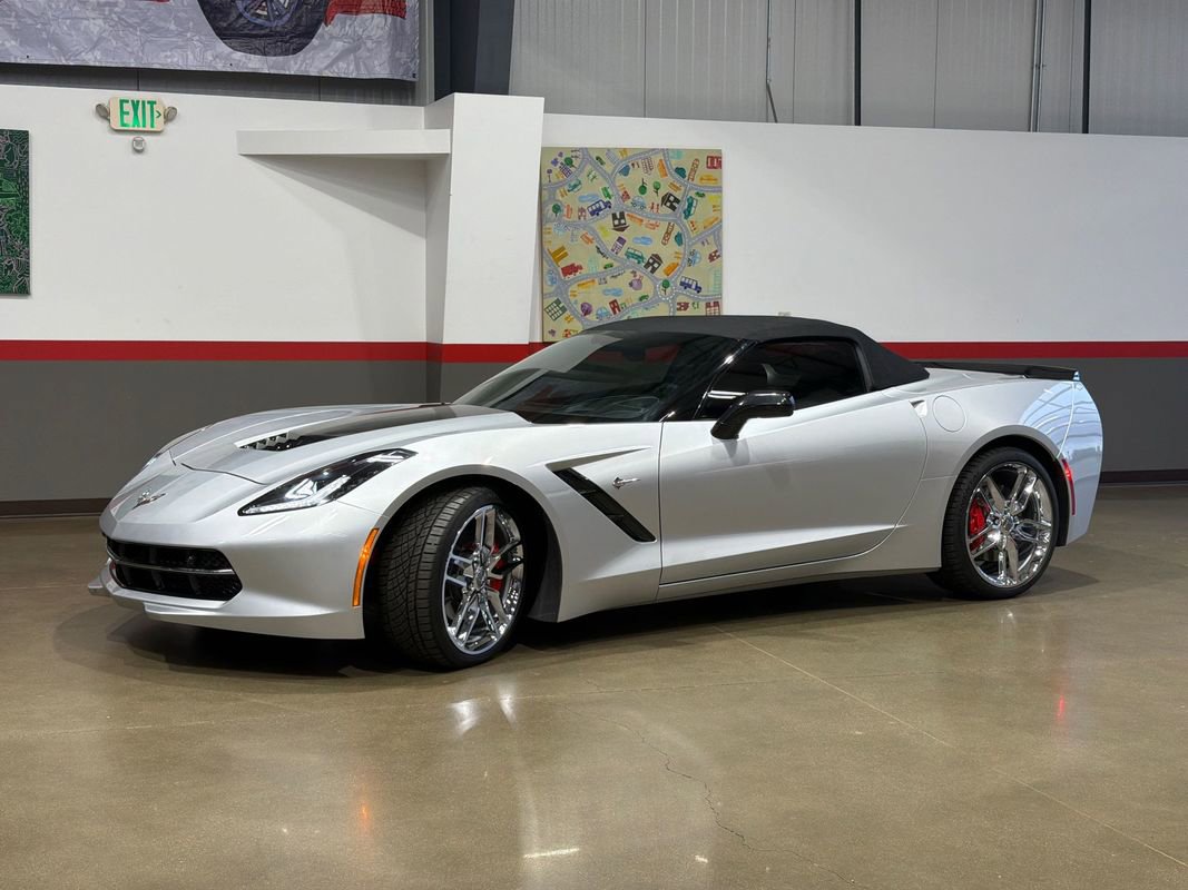 Used 2016 Chevrolet Corvette Stingray Convertible w/ 3LT Preferred Equipment Group RWD image 10