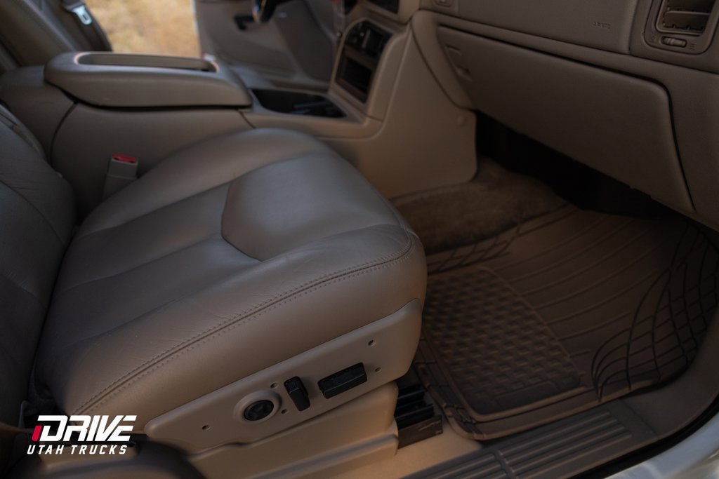 Used 2003 Chevrolet Silverado 2500 LT image 14