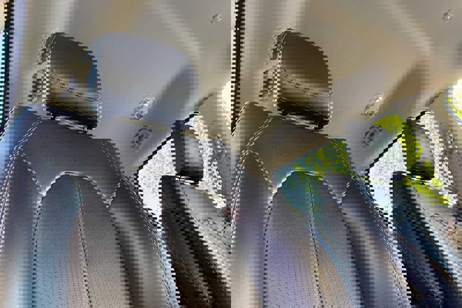 Used 2023 Chrysler Pacifica Touring-L image 19