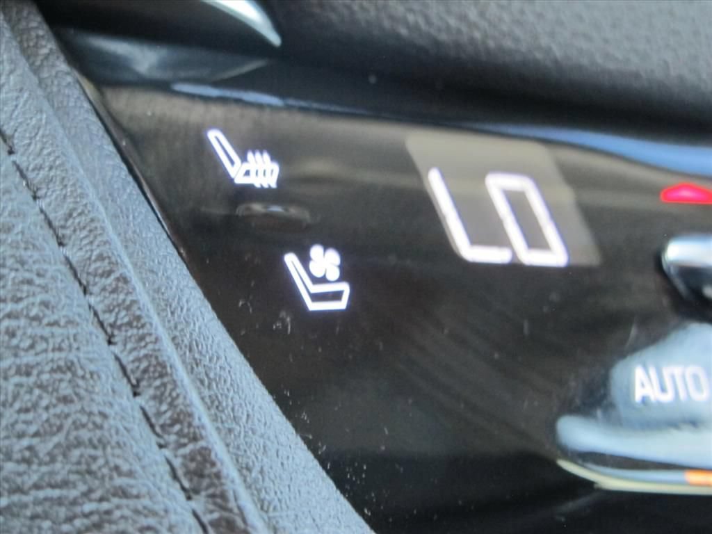 Used 2019 Cadillac XT5 Premium Luxury FWD image 15