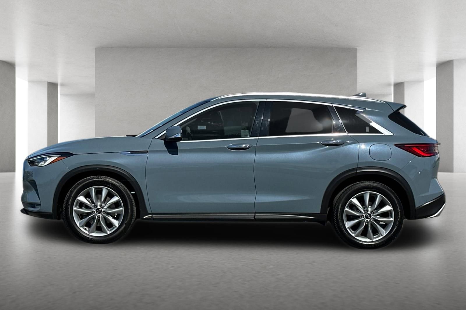 Used 2022 INFINITI QX50 Luxe image 7