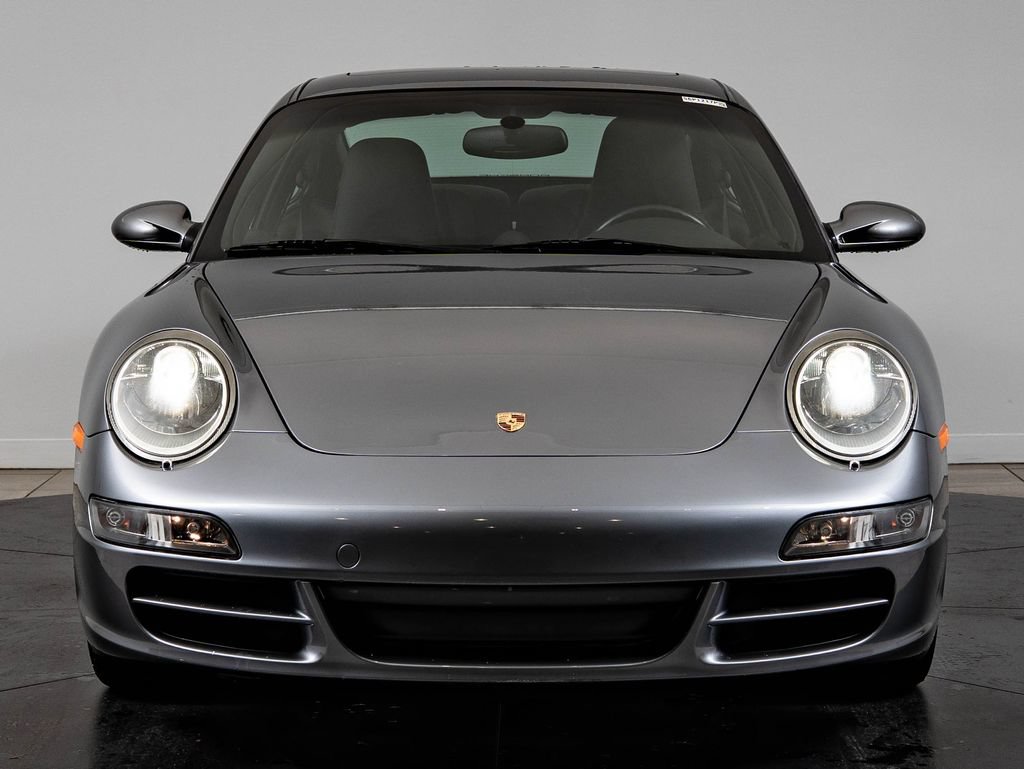 Used 2005 Porsche 911 Carrera RWD image 11