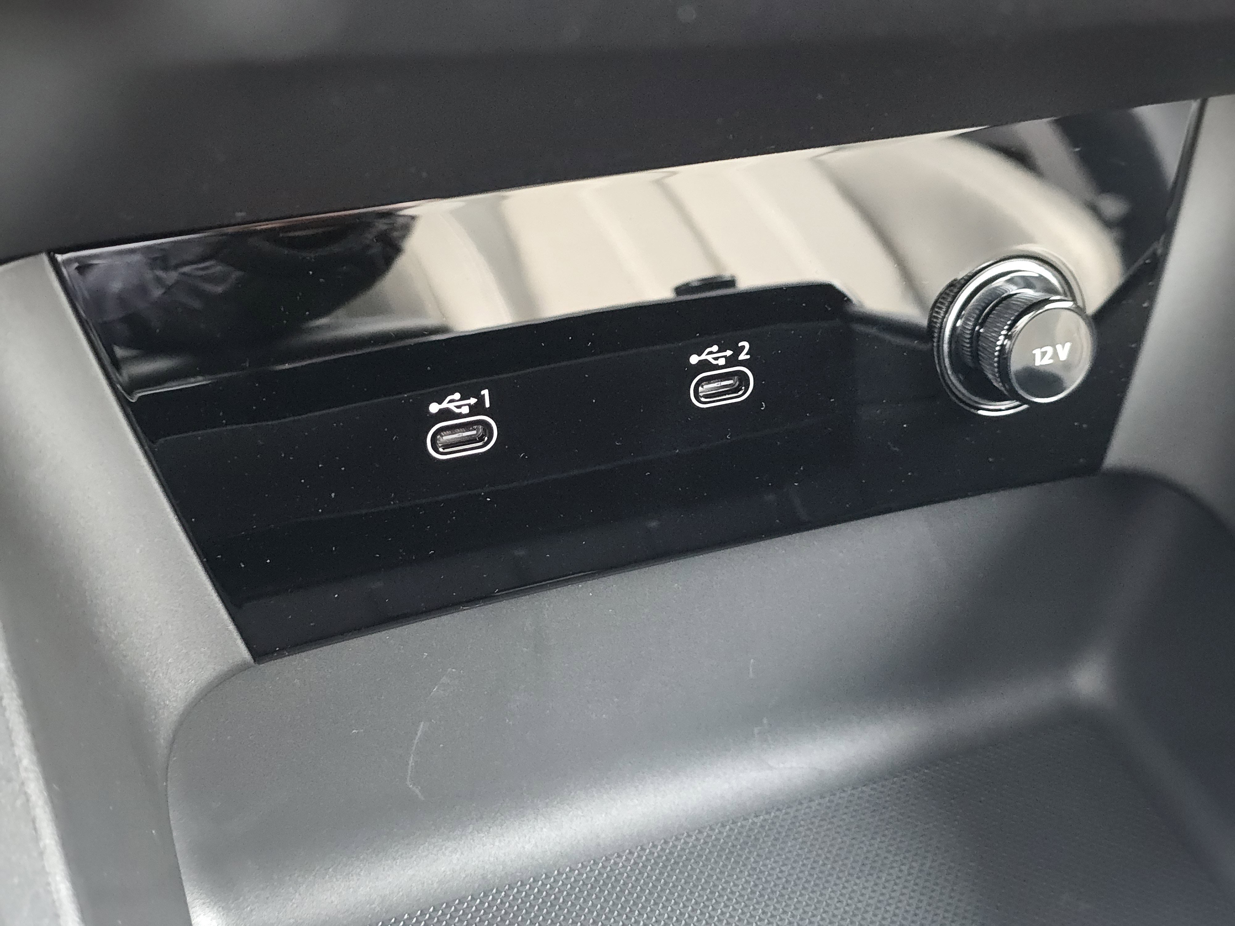 New 2025 Audi Q6 e-tron Premium Plus image 23