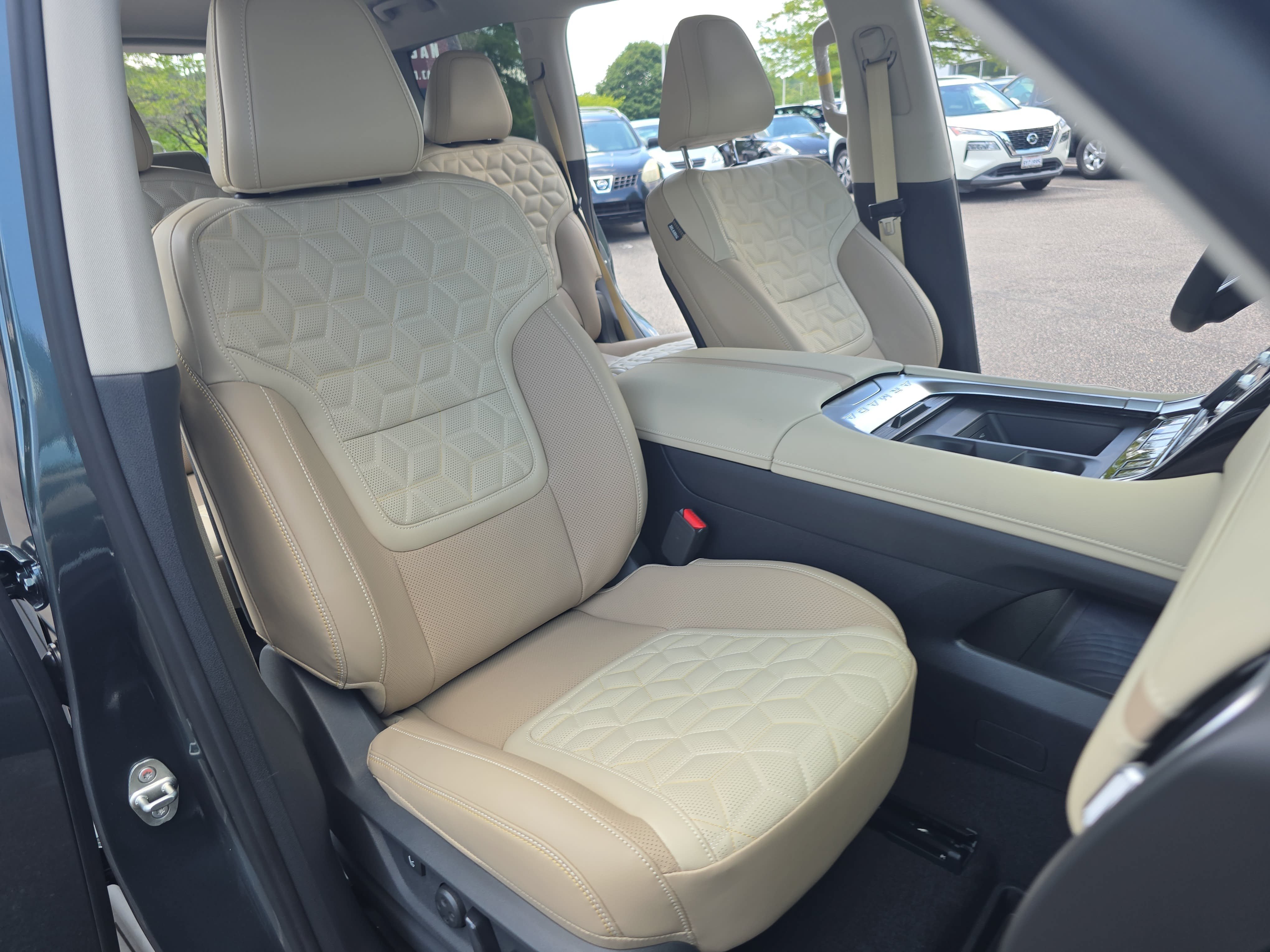 New 2026 Nissan Armada Platinum Reserve AWD/4WD image 10