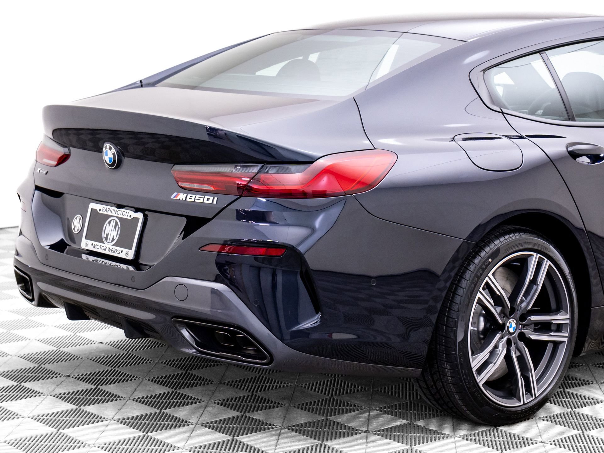 New 2026 BMW M850i xDrive w/ M Sport Professional Package AWD/4WD image 34