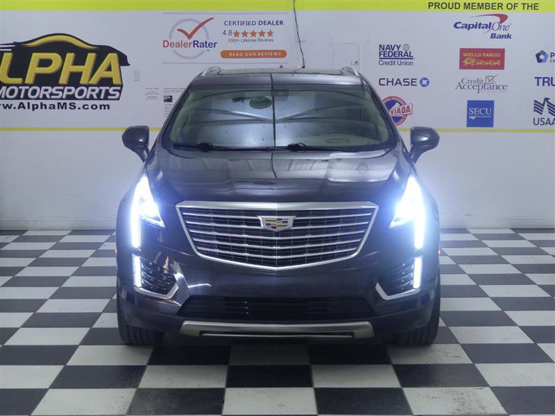 Used 2017 Cadillac XT5 Platinum AWD/4WD image 2