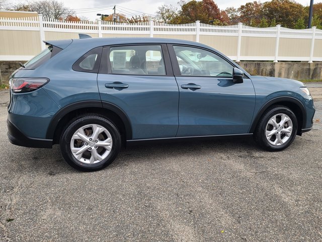 Used 2023 Honda HR-V LX image 6