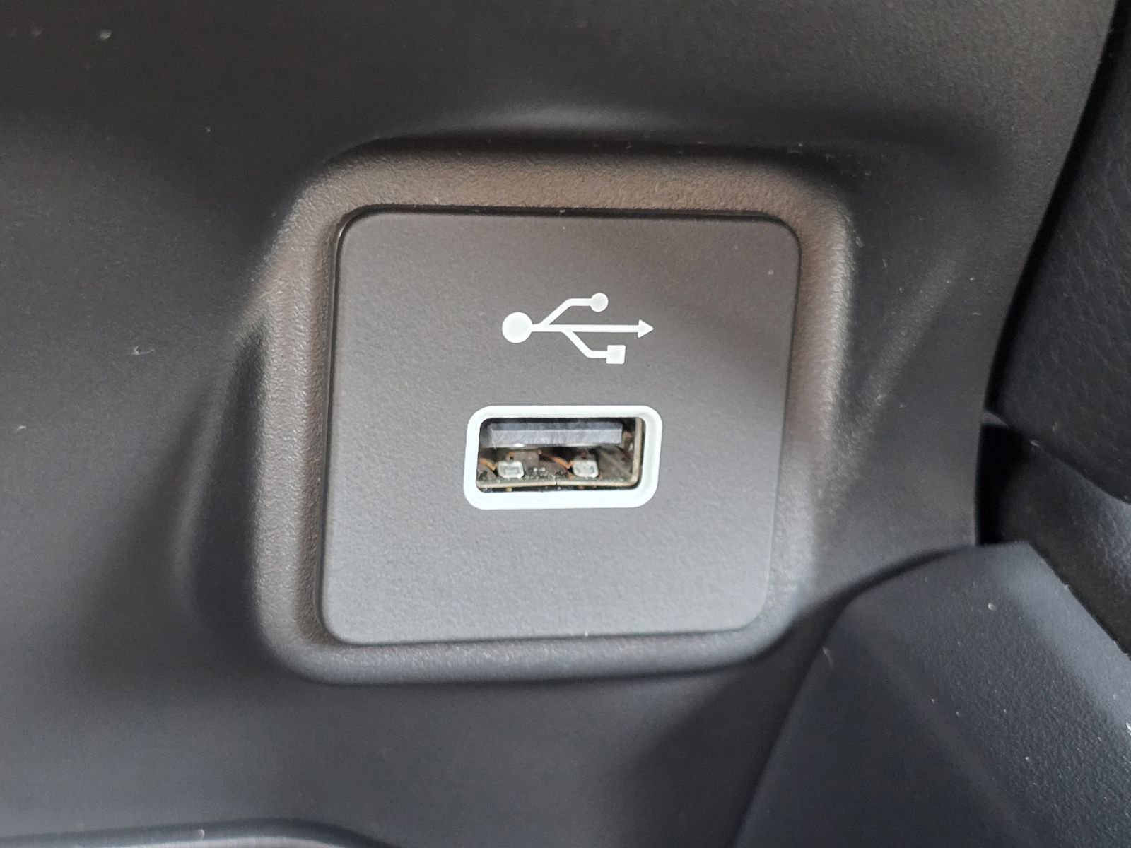 Used 2023 Honda HR-V Sport image 6