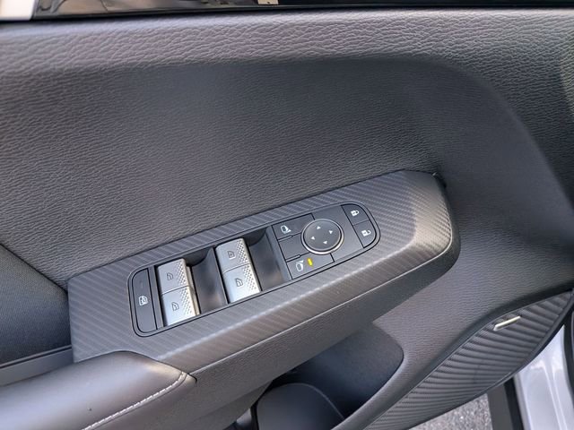 New 2026 Mitsubishi Outlander ES image 13