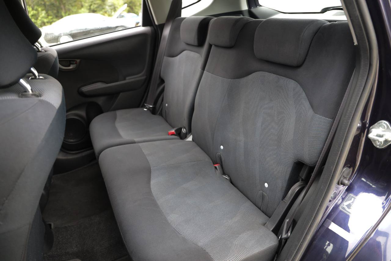 Used 2010 Honda Fit Sport image 8