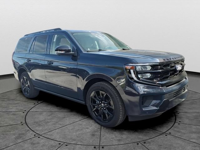 New 2027 Ford Expedition Platinum AWD/4WD image 2