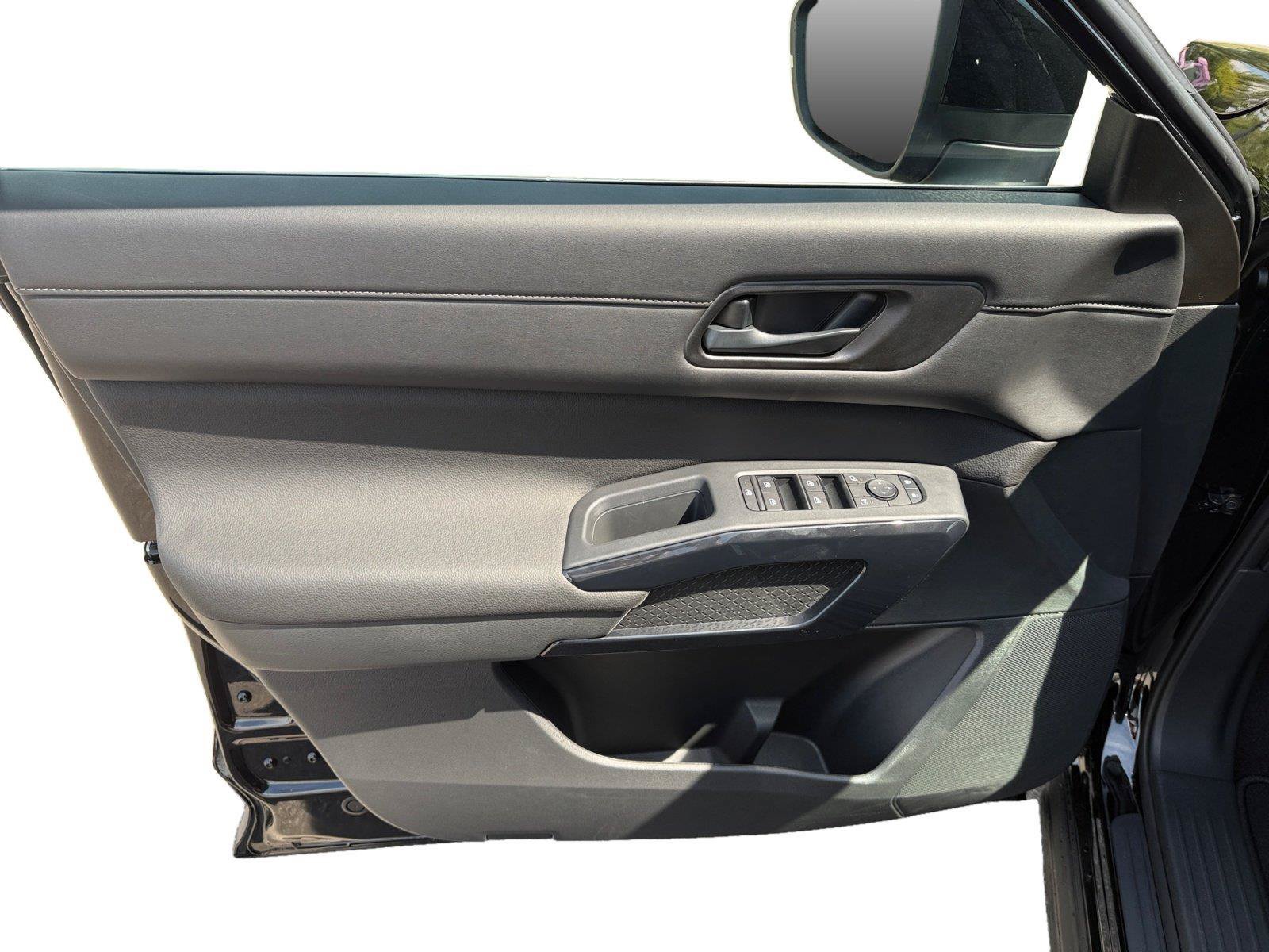 New 2026 Nissan Pathfinder SV AWD/4WD image 9