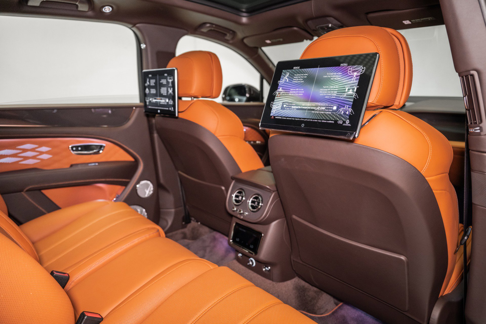 New 2025 Bentley Bentayga image 25