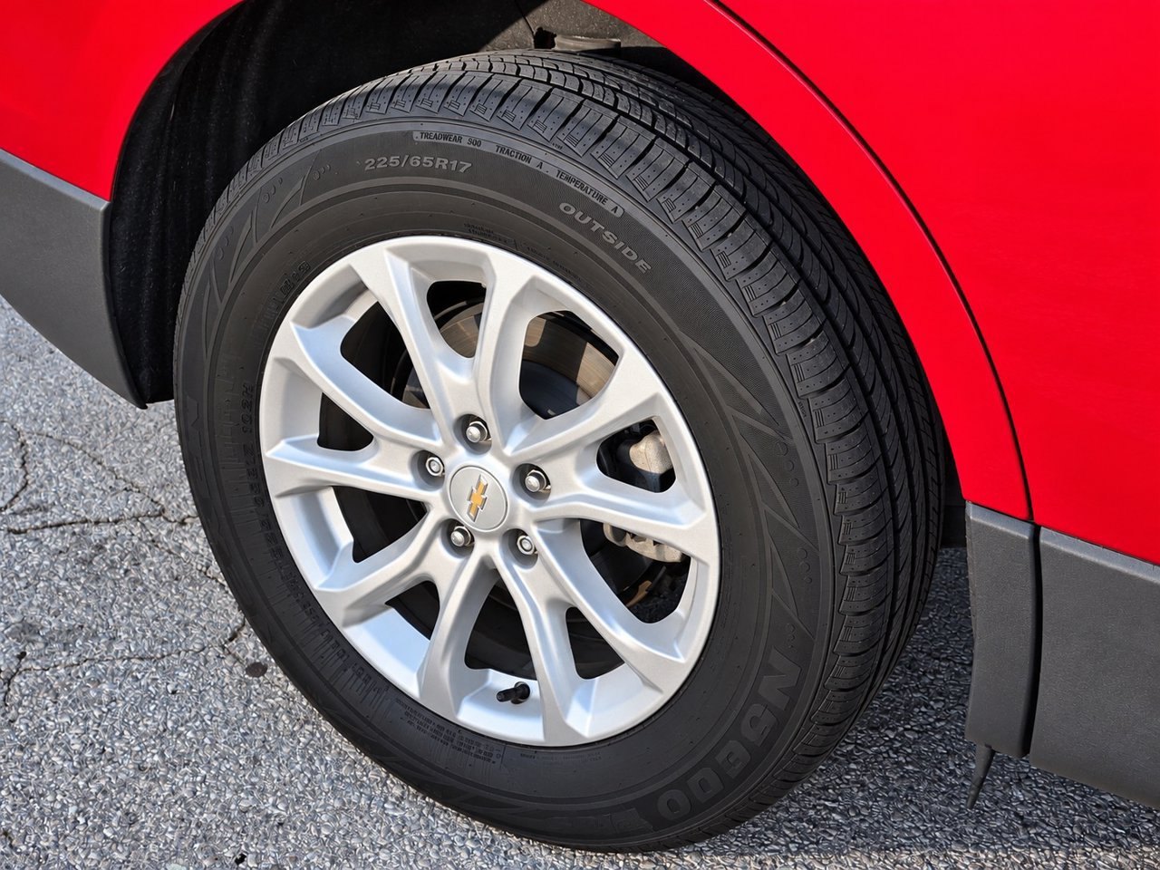 Certified 2020 Chevrolet Equinox LT FWD image 10