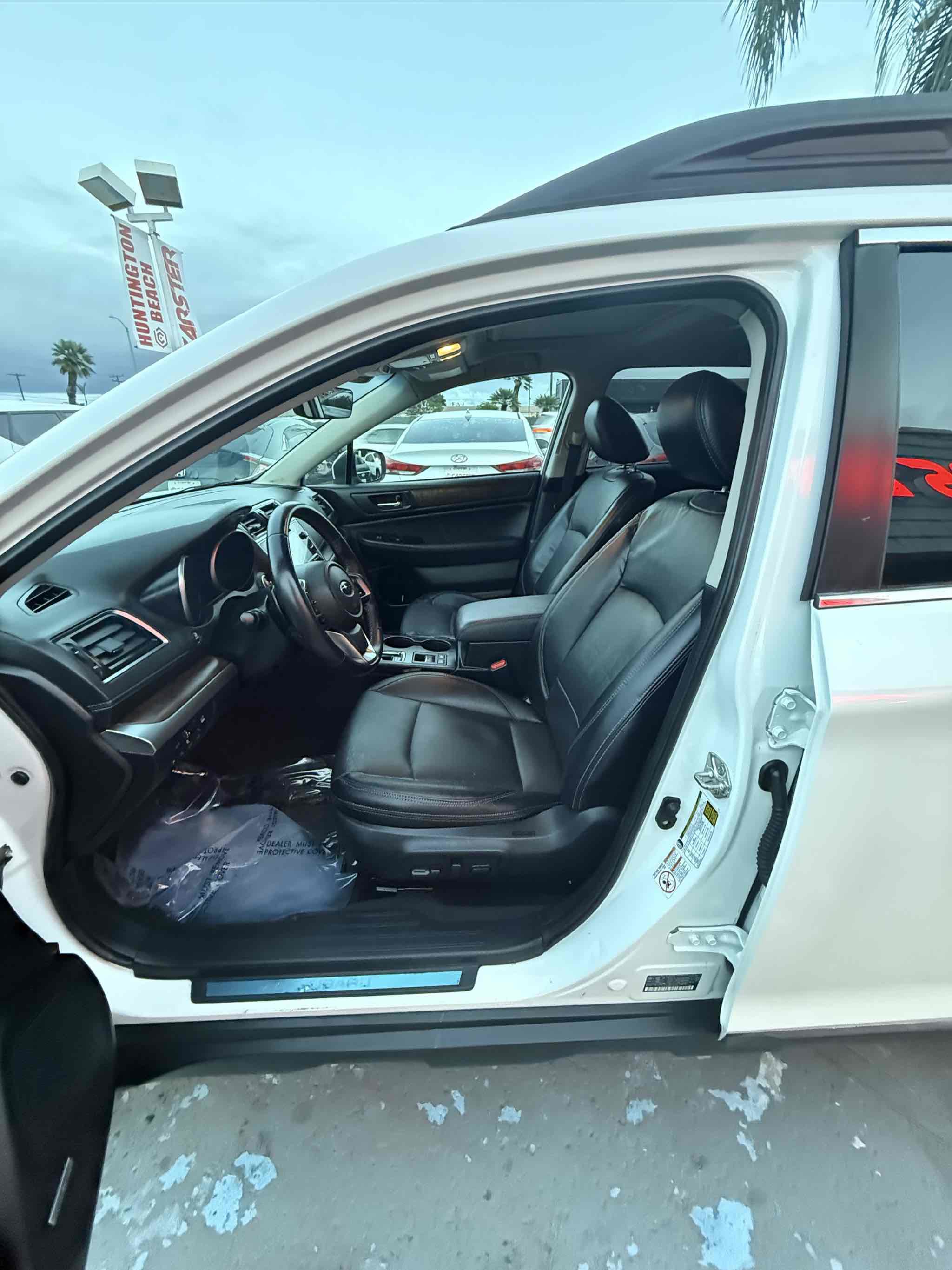 Used 2018 Subaru Outback 2.5i Limited image 26