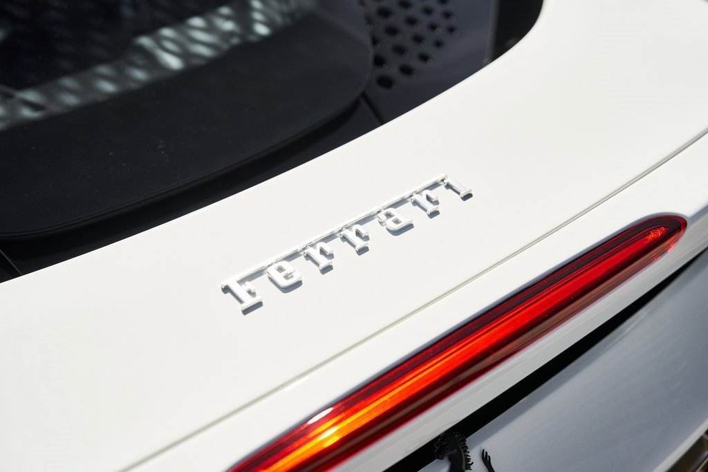 Used 2023 Ferrari SF90 Stradale image 12