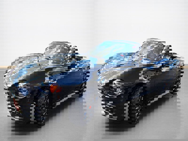 Used 2020 FIAT 124 Spider Abarth w/ Convenience Group image 8