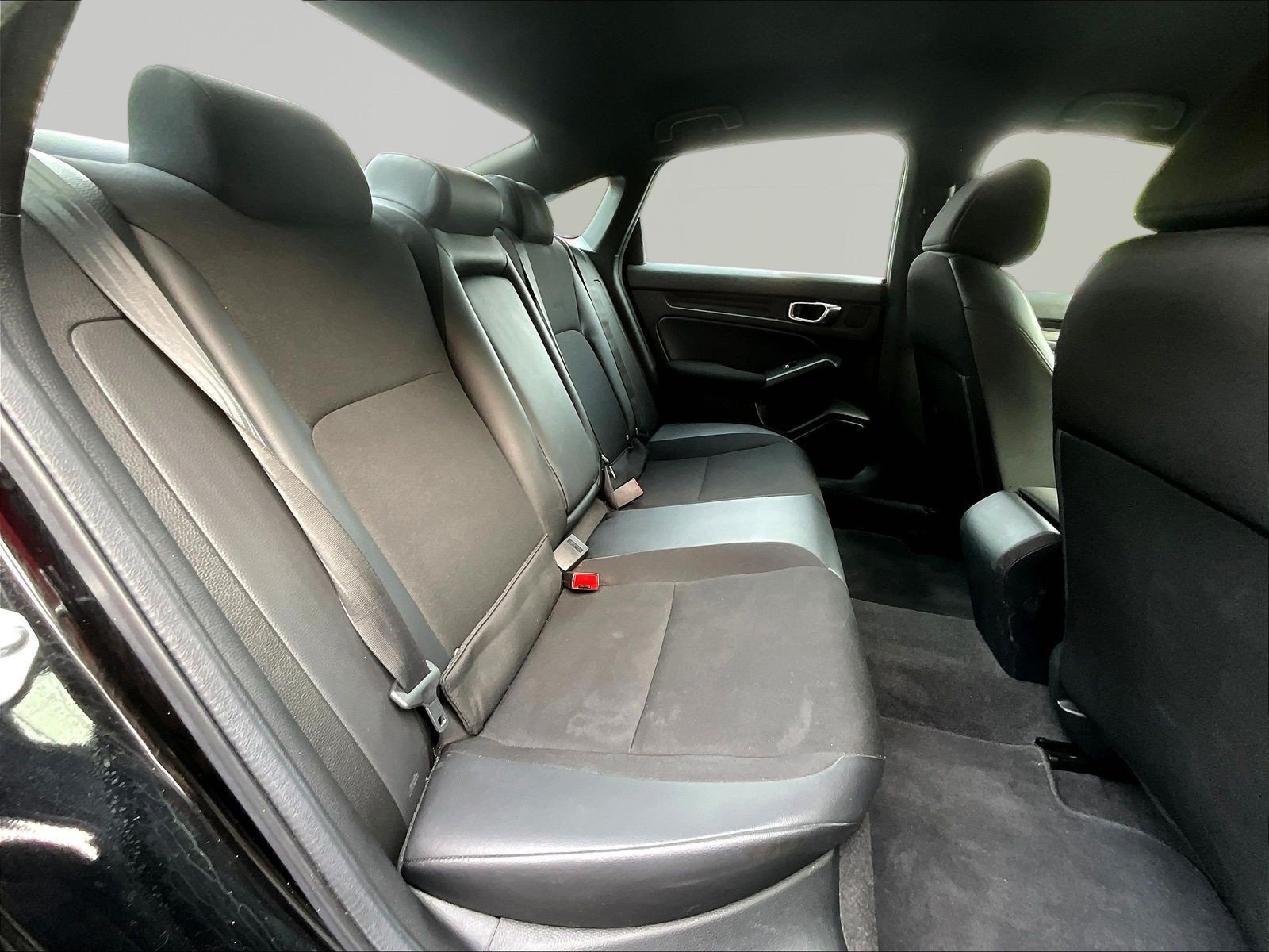 Certified 2025 Honda Civic Sport image 24