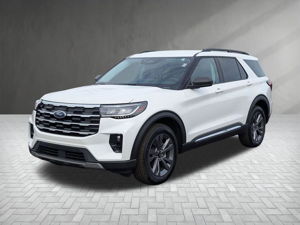 New 2025 Ford Explorer Active w/ Active Comfort Package image 2