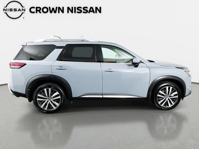 Certified 2022 Nissan Pathfinder Platinum w/ Cargo Package image 5