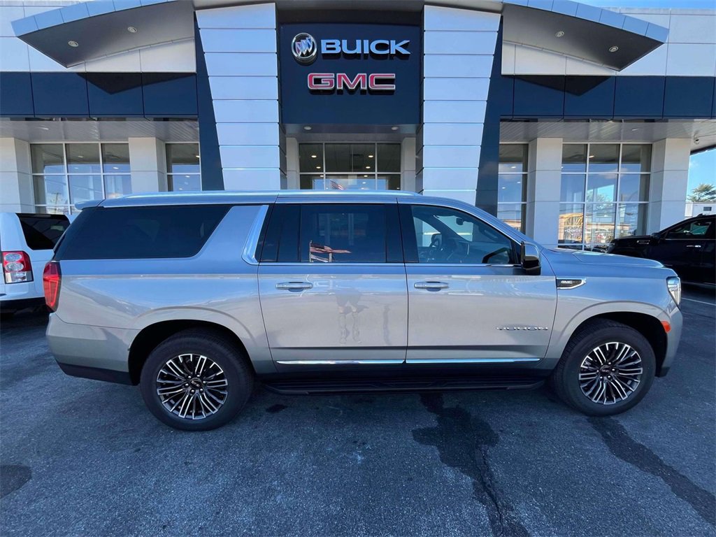 Used 2024 GMC Yukon XL SLT video 2