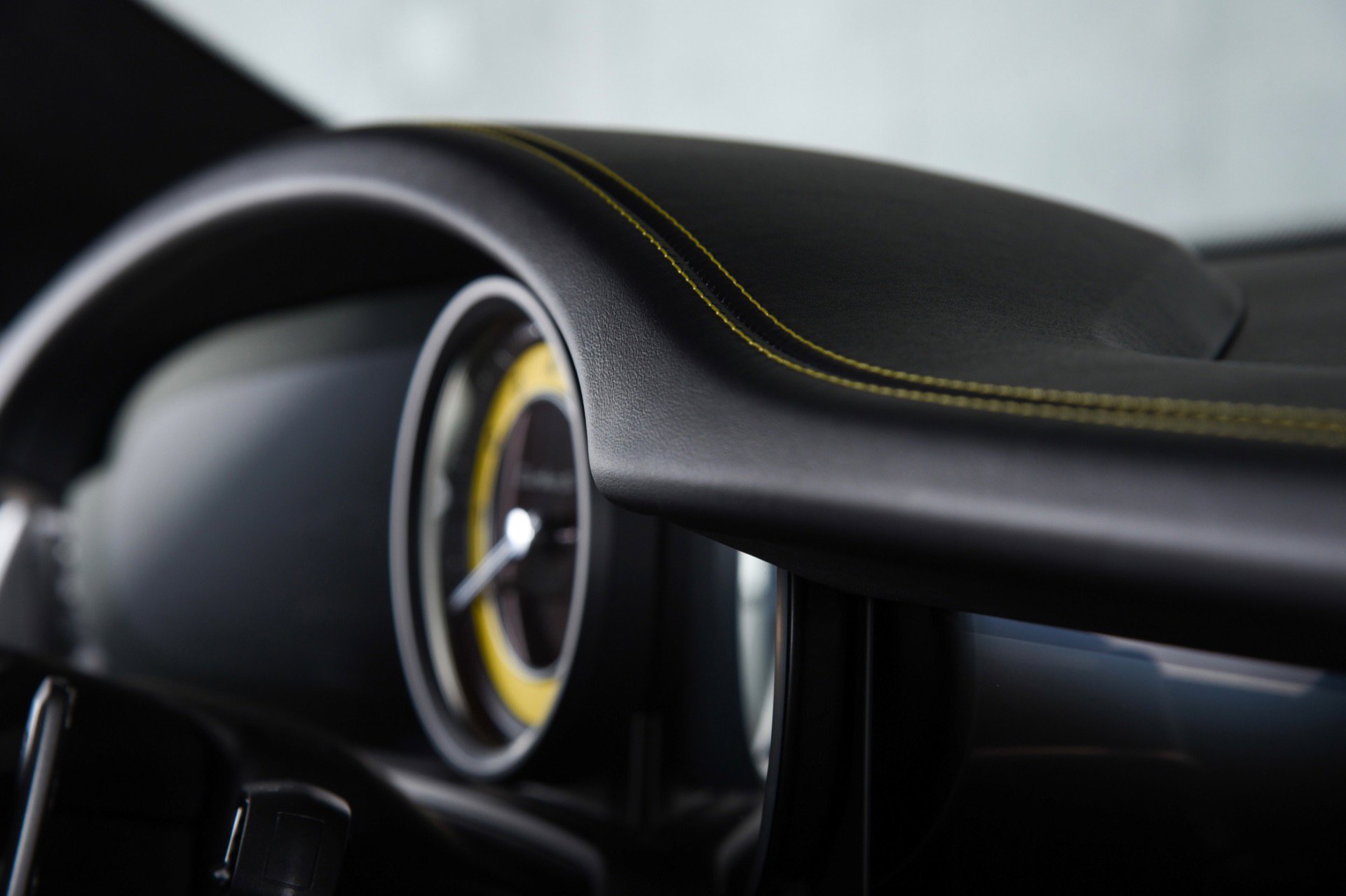 Used 2021 Porsche 911 Turbo S image 6