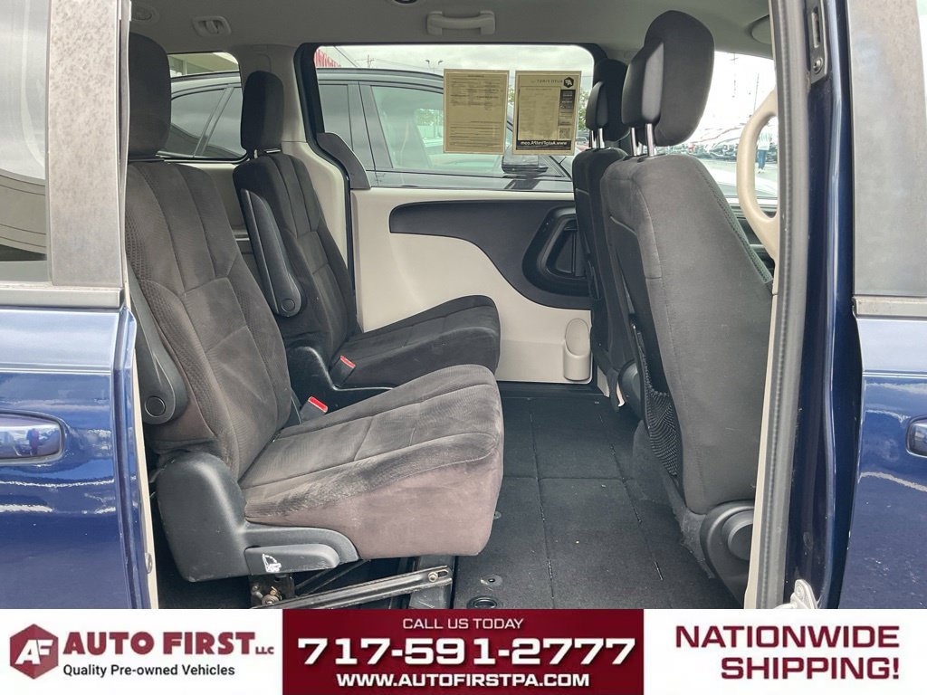Used 2017 Dodge Grand Caravan SE w/ Power Window Group FWD image 12