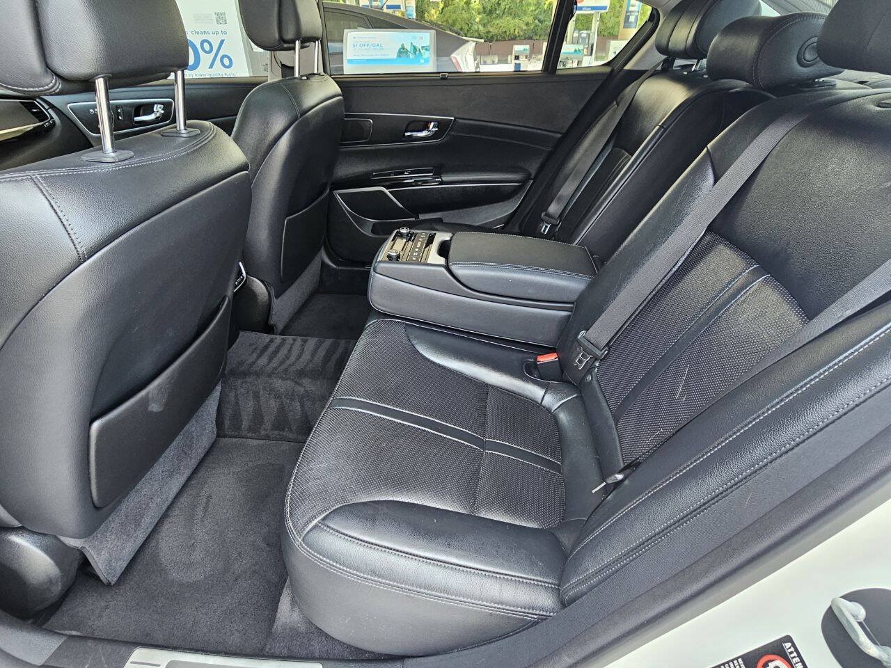Used 2015 Kia K900 Premium RWD image 8